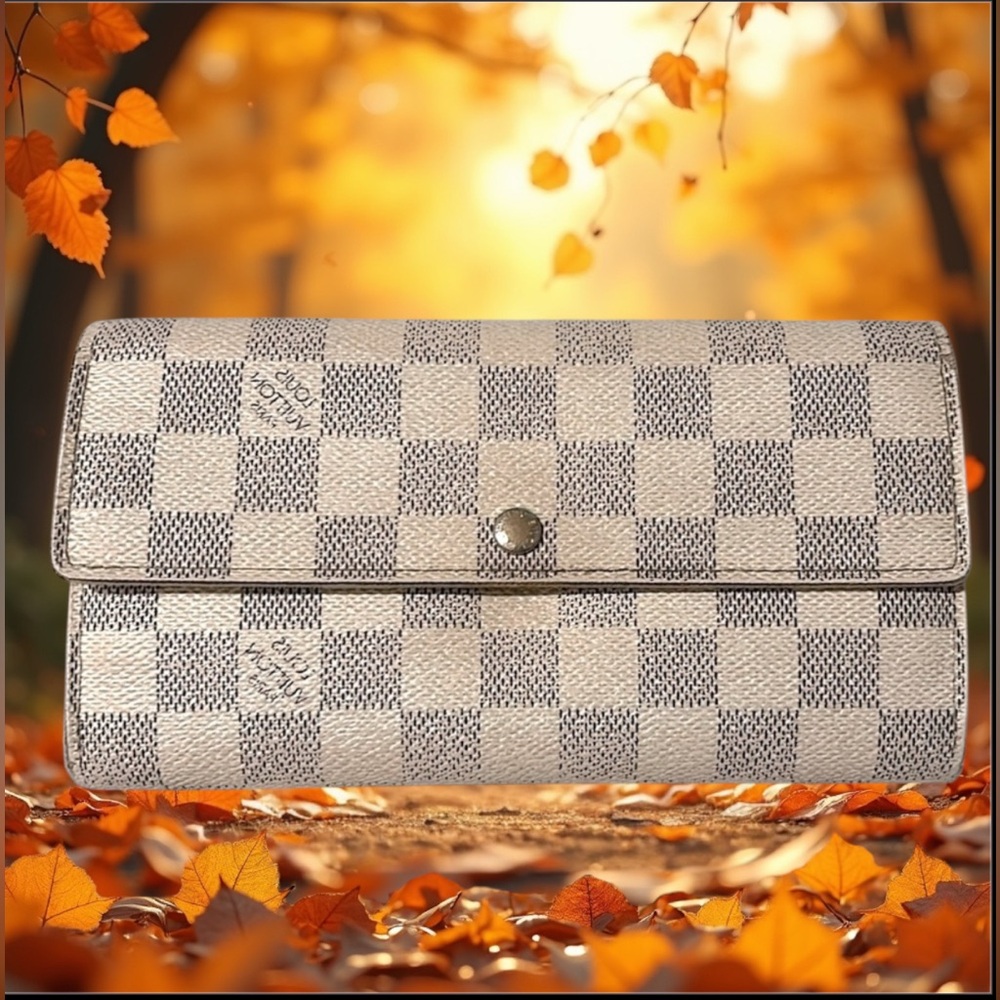 Louis Vuitton Damier Azur Sarah Wallet
